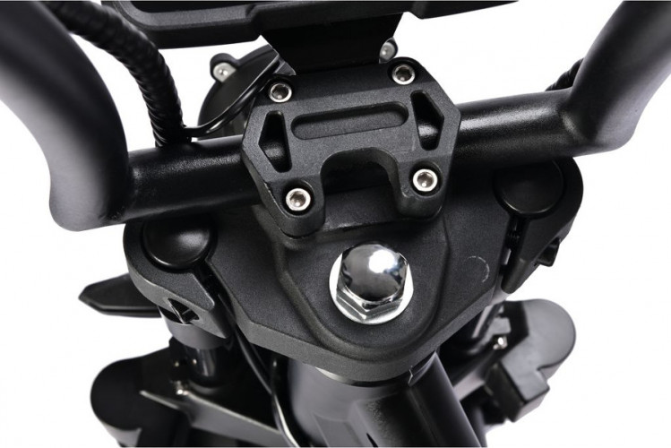 Электроскутер WHITE SIBERIA PRO BLACK EDITION 5000W в Воронеже