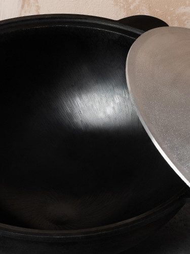 Казан чугунный 10 литров круглое дно Узбекистан в Воронеже