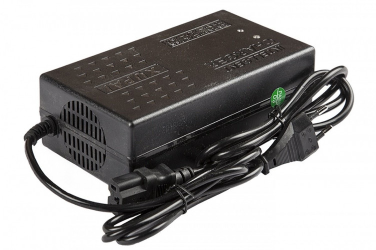 Зарядное устройство RuTrike для аккумуляторов 60V32A/H (4A) в Воронеже