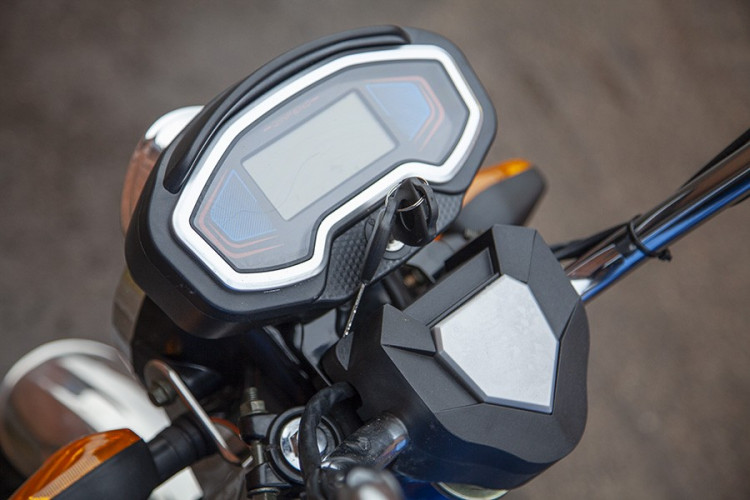 Грузовой электрический трицикл RuTrike Вояж К22 в Воронеже