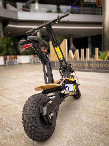 Электросамокат VeloCifero MAD 2000W в Воронеже